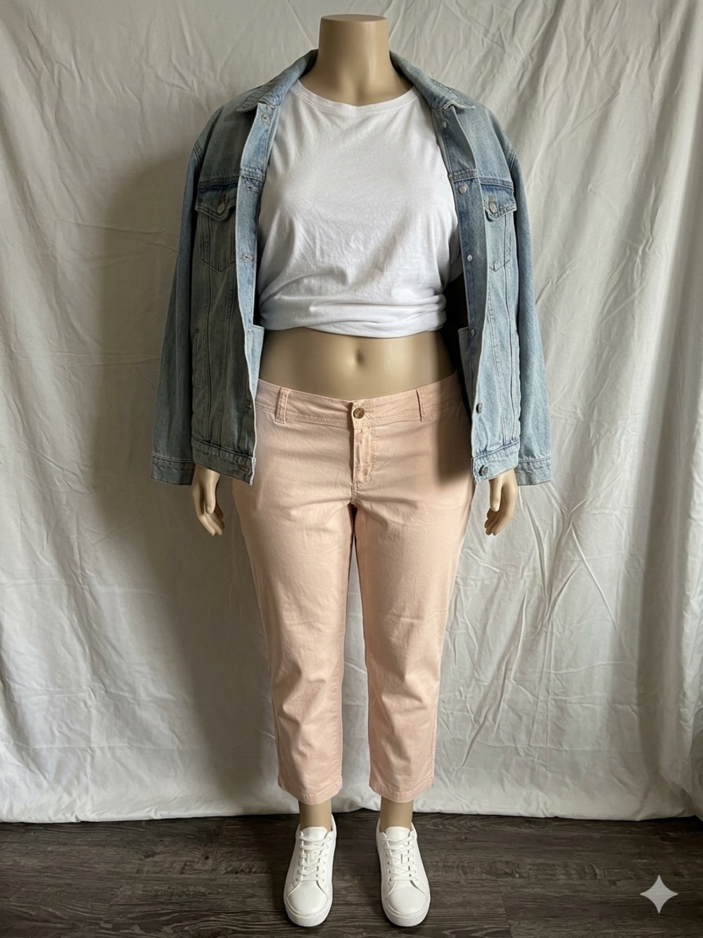 Old Navy Women's Pale Peach Jeans Size 16